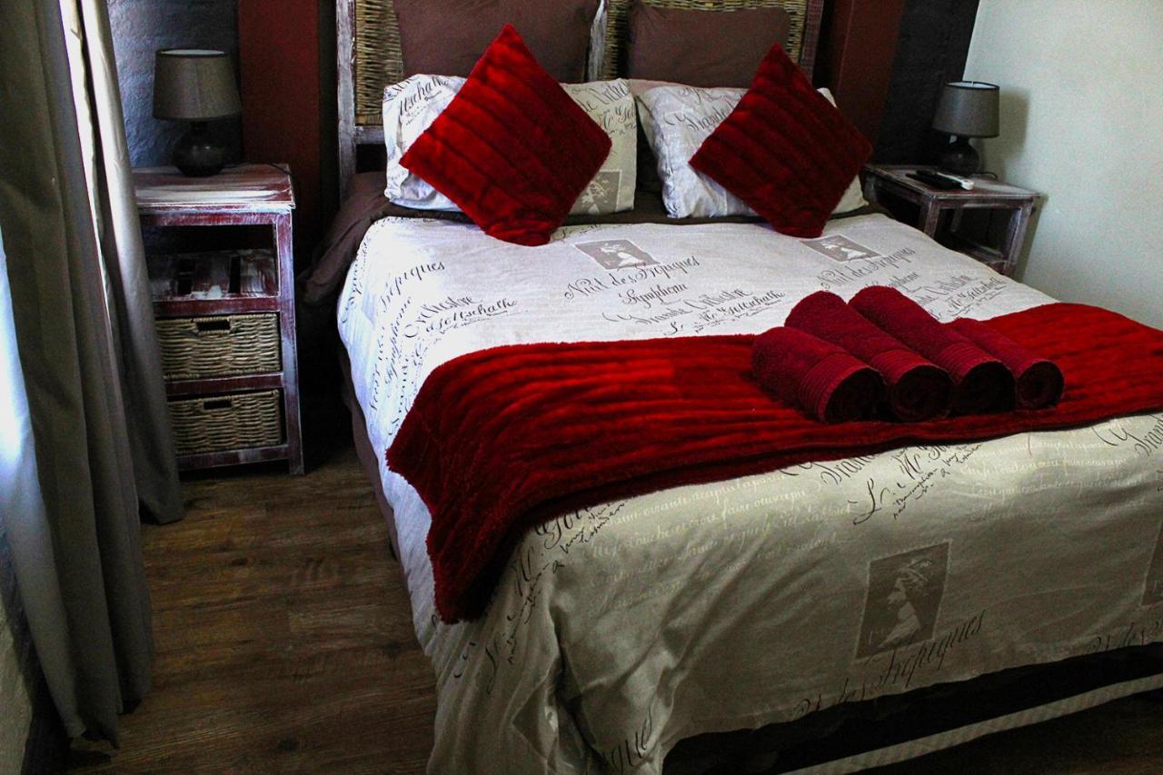 African Adventures Accommodation Durbanville Bagian luar foto